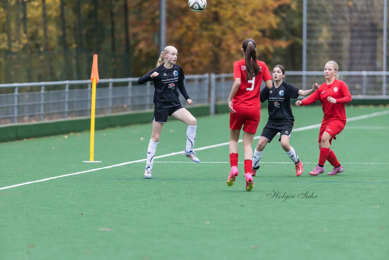 Bild 313 - wCJ VfL Pinneberg - Eimsbuettler TV : Ergebnis: 0:3